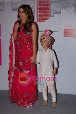 Elizabeth Hurley at an event to create Breast Cancer awareness in Taj Hotel on 23rd October 2008 (19).JPG