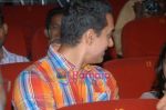 Aamir Khan at the first look of Ghajni at PVR on 27th October 2008 (26).JPG