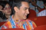 Aamir Khan at the first look of Ghajni at PVR on 27th October 2008 (31).JPG