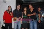 Kajol, Tusshar Kapoor, Tanisha Mukherjee, Ajay Devgan at Golmaal Returns success bash in Vie Lounge on 18th November 2008 (2).JPG