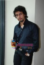 Sonu Nigam launches  World Aids Day theme of  _Sirf Ek Se Pyaar_ campaign in Big Fm studios on 1st December 2008(6).JPG