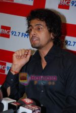 Sonu Nigam launches  World Aids Day theme of  _Sirf Ek Se Pyaar_ campaign in Big Fm studios on 1st December 2008(9).JPG