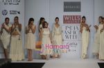 Model walk the ramp for Urvashi Kaur at Wills Fashion Week (8).JPG
