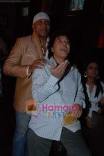 Sivamani, Zakir Hussain at the launch of Sivamani_s debut album _Mahaleela_ in Mumbai on 10th December 2008 (15).JPG