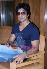Sonu Sood launches first movie kiosk in Fame Malad on 10th December 2008 (19).JPG
