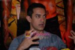 Aamir Khans six pack secret in Ghajini revealed with trainer Satya in Barbarian Gym on 14th December 2008 (37).JPG