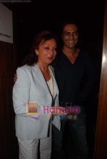 Arjun Rampal, Maureen Wadia at Rock On DVD launch in Hard Rock Cafe on 17th December 2008 (2).JPG