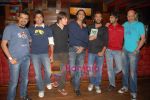 Ehsaan Noorani, Farhan Akhtar, Luke Kenny, Arjun Rampal, Abhishek Kapoor, Purab Kohli, Loy Mendonca at Rock On DVD launch in Hard Rock Cafe on 17th December 2008 (5).JPG
