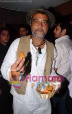 lucky ali  at Bootleggers in Bootleggers, Colaba, Mumbai on 19th December 2008.jpg