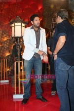 Yuvraj Singh at a promotional event for sony_s new comedy circus _Chinchpokali to China_ in Mohan Studios on 28th December 2008 (44).JPG