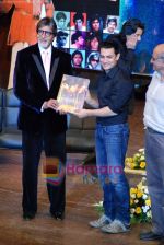 Amitabh Bachchan, Aamir Khan at Osian_s - Gala Launch of BACHCHANALIA in NCPA on Jan 3rd 2009 (15).JPG