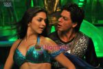 Shahrukh Khan, Deepika Padukone in the still from movie Billu Barber (2).jpg