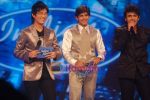 Sonu Nigam, Hussain, Chang on the sets of Indian Idol 4 in R K Studios on 10th Jan 2009 (70).JPG