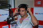 Akshay Kumar at Big 92.7FM on 16th Jan 2009 (7).JPG