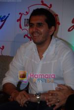 at Luck By Chance press meet in Taj Land_s End on 24th Jan 2009 (4).JPG