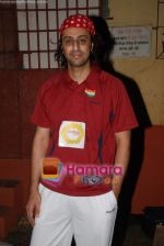 Salim Merchant at Sajid-Wajid_s cricket match for music industry in Ritumbara Grounds on 26th Jan 2009 (2).JPG