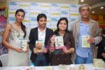 Mugdha Godse, Sudhir Mishra at Ashish Jaiswal_s True Dummy book launch in Crossword, Bandra on 27th Jan 2009 (2).JPG