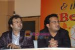 at Agam Nigam Kumar_s Woh Bewafa album launch in Country Club on 27th Jan 2009 (11).JPG