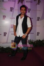 Adhyayan Suman at Golden Boutique launch in Colaba on 4th Feb 2009 (11).JPG