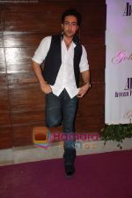 Adhyayan Suman at Golden Boutique launch in Colaba on 4th Feb 2009 (12).JPG