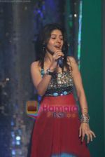 Sunidhi Chauhan perform at the biggest Musical extravaganza for NDTV and Toyota_s Greenathon 24 hours of nonstop television on 8th Feb 2009.jpg