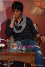 Shahrukh Khan at the promotion of movie Billu in Taj Lands End on 11th Feb 2009 (19).JPG