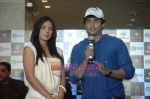 Neetu Chandra, Madhavan at World Gaming day event hosted by Zapak on 12th Feb 2009 (5).JPG