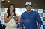 Neetu Chandra, Madhavan at World Gaming day event hosted by Zapak on 12th Feb 2009 (8).JPG