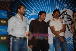 Abhisek Kapoor, Manish Newar And Shaan at the launch of Kishore Rocks album by Manish Newar in D Ultimate Club on 17th Feb 2009 (4).JPG