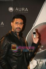 Abhishek Bachchan unveils Motorola Aura range in Vie Lounge, Juhu, Mumbai on 26th Feb 2009.JPG