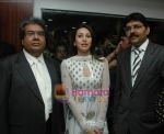 Karisma Kapoor inaugurates  Jewel World, the first jewellery mall in western India on 1st March 2009 (2).JPG