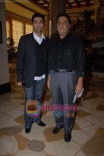 Karan Johar, Ronnie Screwvala ties up with UTV for distribution in J W Marriott on 9th March 2009 (6).JPG