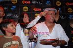 Mahi Gill at the celebration of Holi by Gulaal Star Cast in Versova on 10th March 2009 (6).JPG