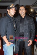 Anuj Saxena, Bappa Lahiri at the Premiere of Aloo Chaat in PVR, Juhu on 19th March 2009 (6).JPG