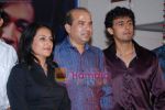Madhushree, Suresh Wadkar, Sonu Nigam at Ravi Tripathi_s album launch on 24th March 2009 (47).JPG