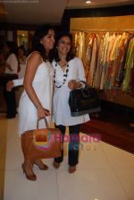 at Samsara store_s summer collection launch in Colaba on 2nd April 2009 (73).JPG