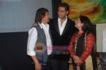 Abhishek Bachchan, Aadesh Shrivastav at the launch of Roopkumar and Sonali Rathod_s new album _Mann Pasand_ on 8th April 2009 (2).JPG