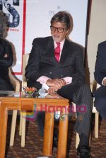 Amitabh Bachchan at the launch of Anil Dharker_s book in Mumbai on 14th April 2009 (7).JPG
