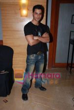 Kunal Khemu at the Media meet of Mumbai Indians along with the cast and crew of 99 in Taj President on 15th April 2009 (9).JPG