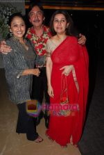 Anju Mahendroo, Kamia Malhotra at Poonam Dhillon_s birthday bash in Andheri on 18th April 2009 (2).JPG