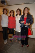 Zarine Khan at the inauguration of Mala Sethi_s exhibition in Point of View, Colaba on 20th April 2009 (4).JPG