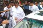 Amitabh Bachchan goes to vote on 30th April 2009 (2).JPG