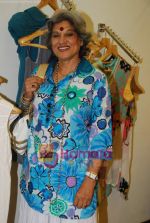 Dolly Thakore at Amara store in Kemps Corner on 29th April 2009 (20).JPG