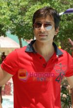 Sonu Sood launches new ride at Water Kingdom on 12th May 2009 (19).JPG