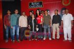 Katrina Kaif meets Royal challengers contest winners in ITC Grand Maratha, Andheri, on 14th May 2009 (13).JPG