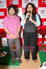 Kailash Kher on the sets of Big FM on 25th May 2009 (2).JPG