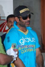 Sunil Shetty at the cricket match for CPAA and Percept celebrate World No Tobacco Day in Mumbai Police Gymkhana, Mumbai on Monday, 25 May 2009 (75).JPG