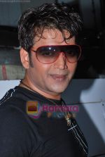 Ravi Kishan at Bhojpuri Awards in Goregaon Sports Club on 30th May 2009 (32).JPG