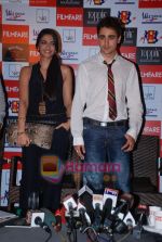 Imran Khan, Sonam Kapoor at the launch of new Filmfare issue in Vie Lounge on 2nd June 2009 (5).JPG