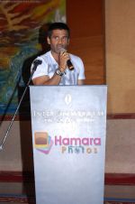 Sunil Shetty launches Mumbai Taxi Company_s Star Taxi in Intercontinental on 3rd June 2009 (9).JPG